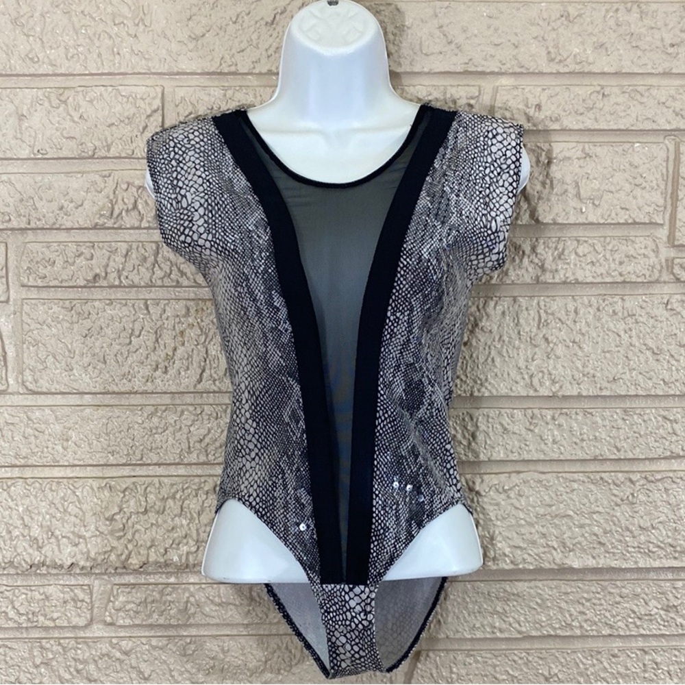 🌹Poof Couture Sequins Snakeskin Print Bodysuit